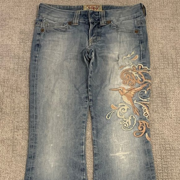 GUC Distressed Faded Guess Embroidered Bird Jeans - Picture 1 of 10